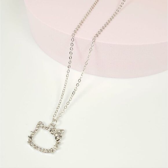 Brand New Silver Rhinestone Hello Kitty Necklace - Picture 2 of 7